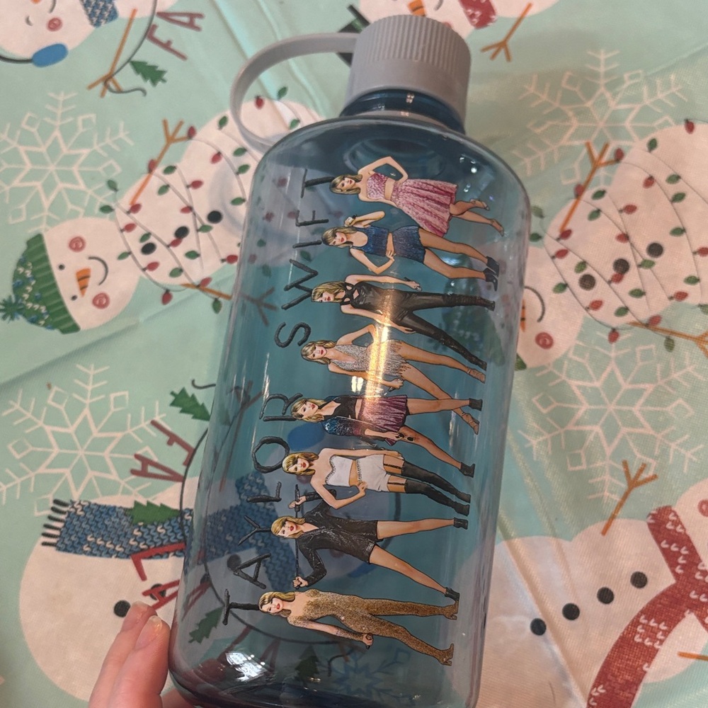 Taylor Swift water bottle